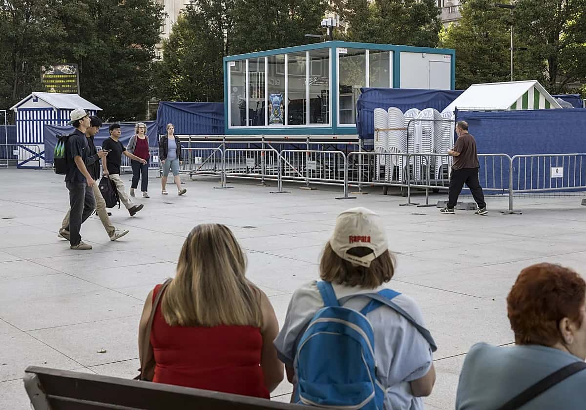 Diez días de encierro en una caja mágica contra el cáncer infantil