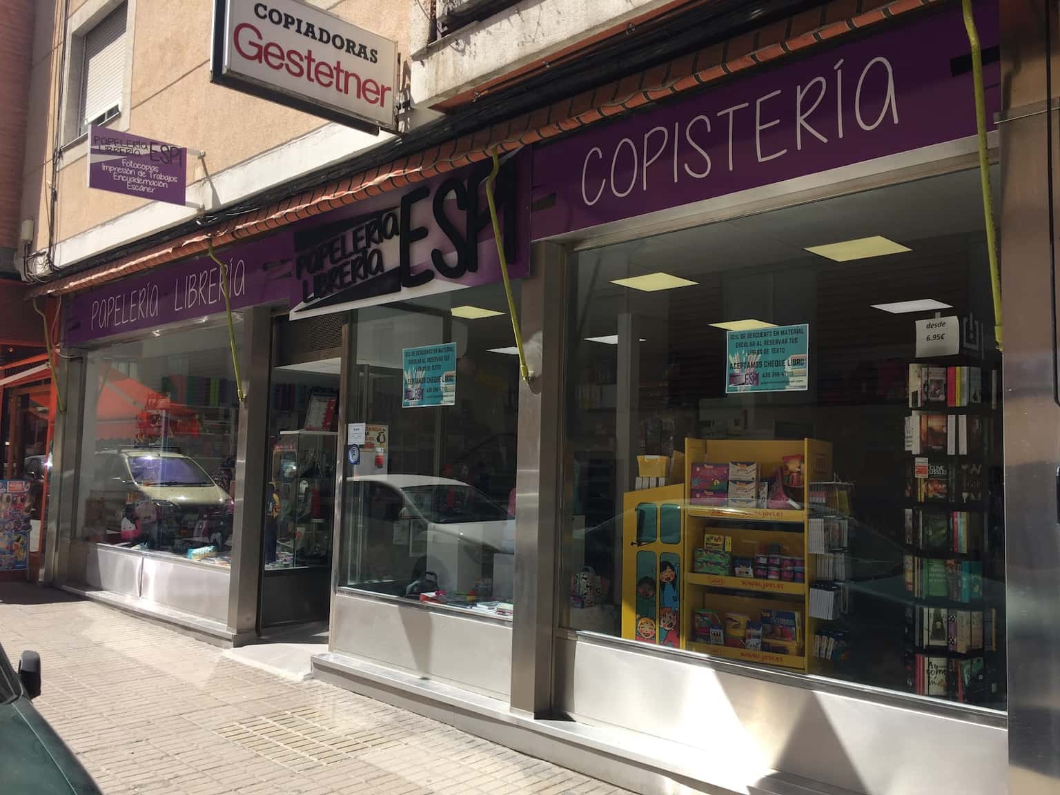 Papelería ESPÍ: papelería, copistería y librería