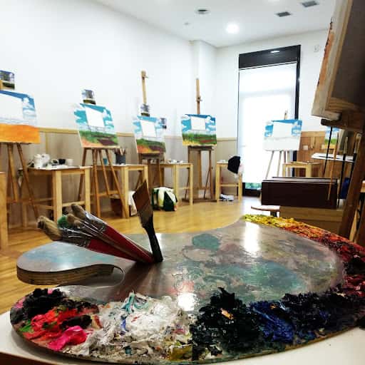 IONA Art School: clases de arte en Rivas