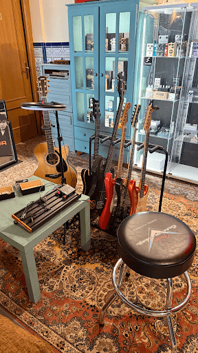 Aliaga Guitar Lab: guitarras y luthería en Aranjuez
