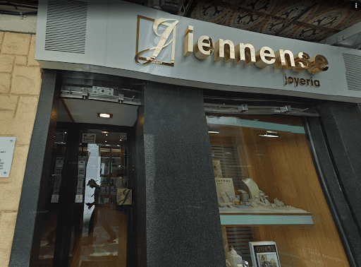Joyería Jiennense: tradición y gemología en Jaén
