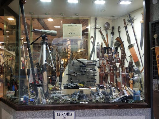 Moreno Fernández: cuchillería y espadas en Toledo