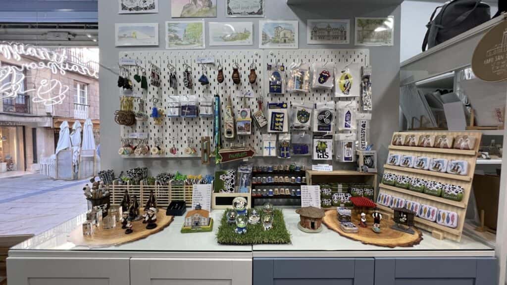 Tiza y Peonza: tienda de regalos en Avilés