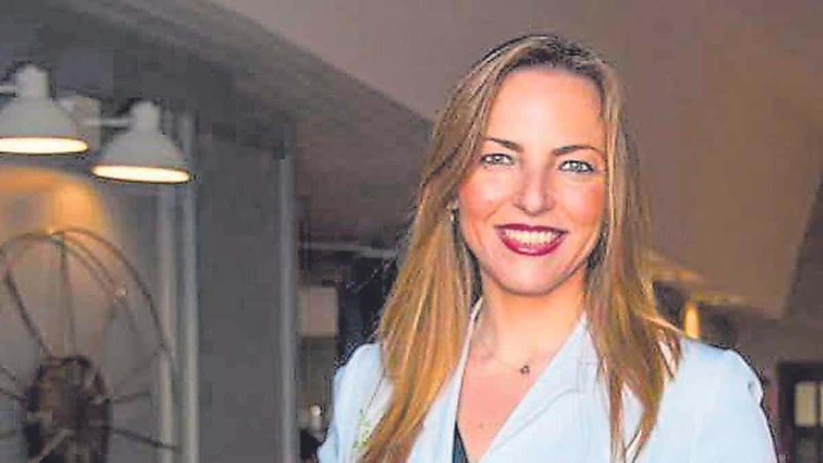 Encuentro con Lucía Galán Bertrand sobre su libro Adolescencia