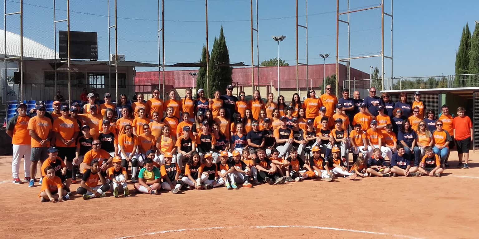 Dridma Rivas, tercer campeón consecutivo de sófbol
