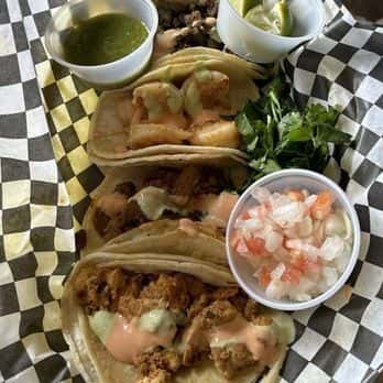 Taco Bar: Cheap, loaded tacos on South State