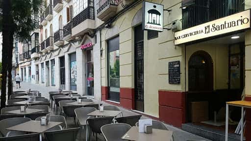 El Santuario: tapeo clásico en el centro de Jaén
