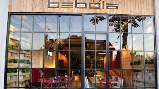 Bebola Rivas-Vaciamadrid: tapas, brasa y buen vino