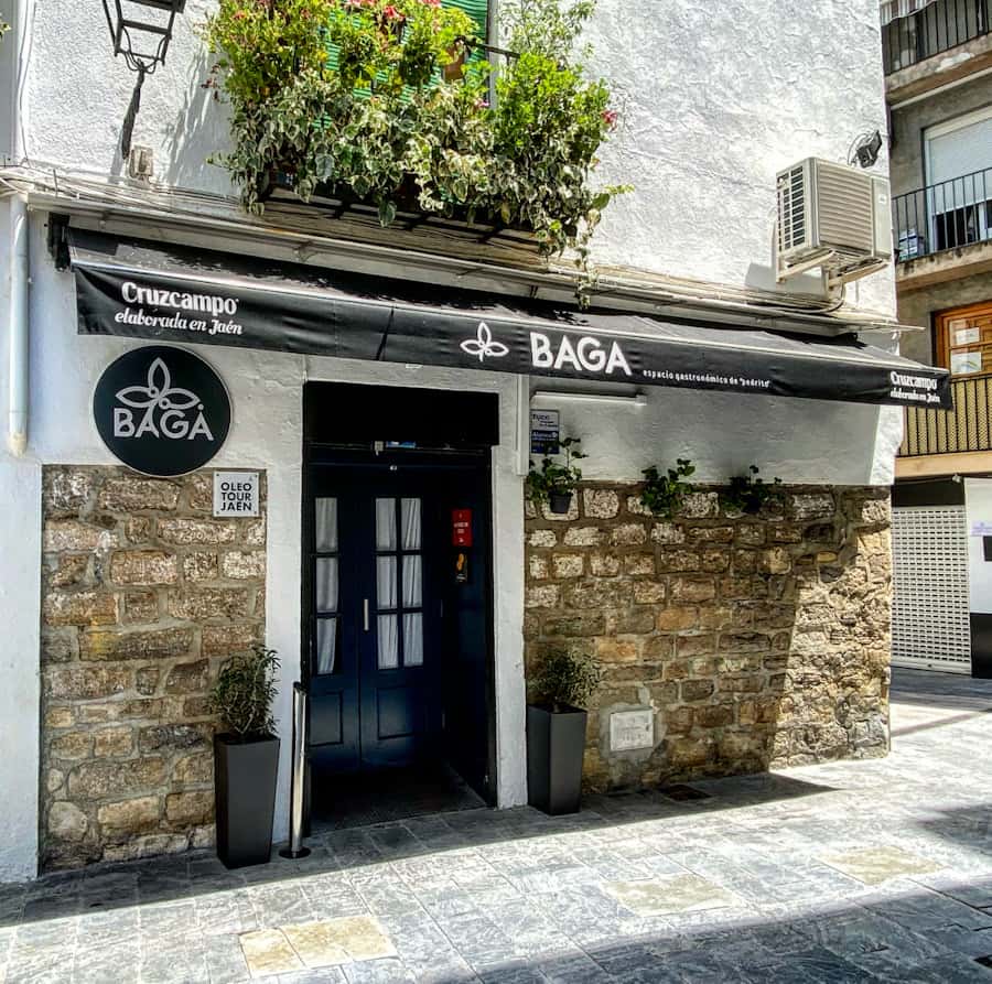 Bagá: cocina minimalista con estrella en el centro de Jaén