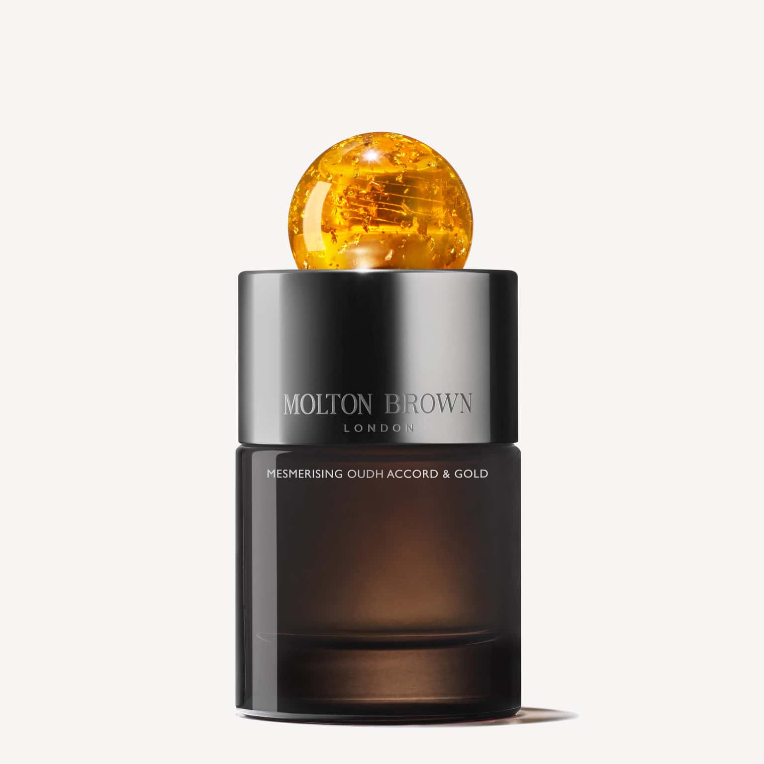 Fragrance & Wine Experience with Oudh Accord and Gold