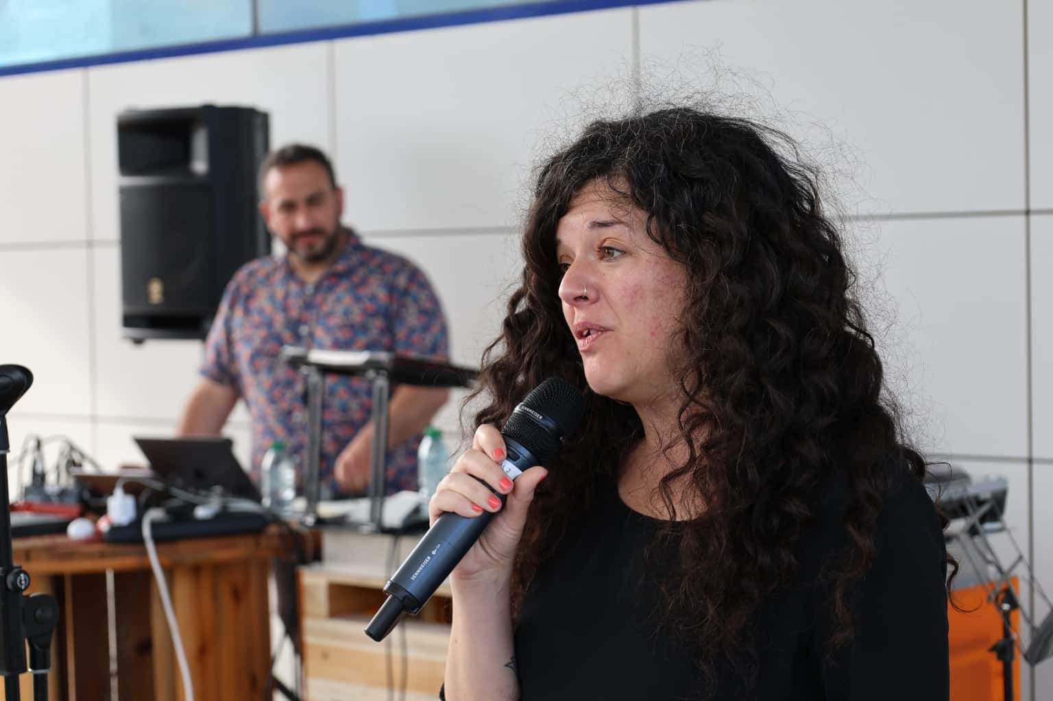 Presentación de 'Yo siendo yo' de Hans Laguna