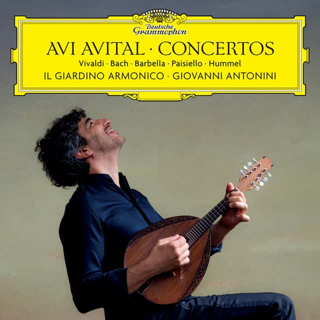 Avi Avital & Ksenija Sidorova: Dances for Mandolin & Accordion