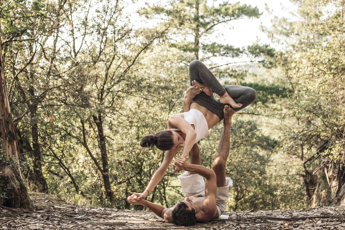 Taller de Acroyoga