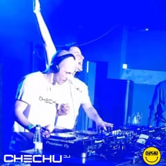 Macrodiscoteca con DJ Chechu, DJ Alex Oliva y Del Puerto DJ