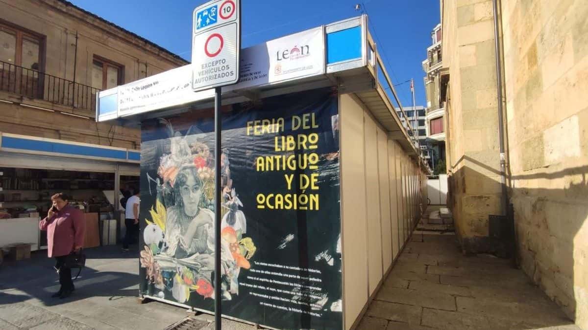 La Feria del Libro Antiguo sigue en San Marcelo