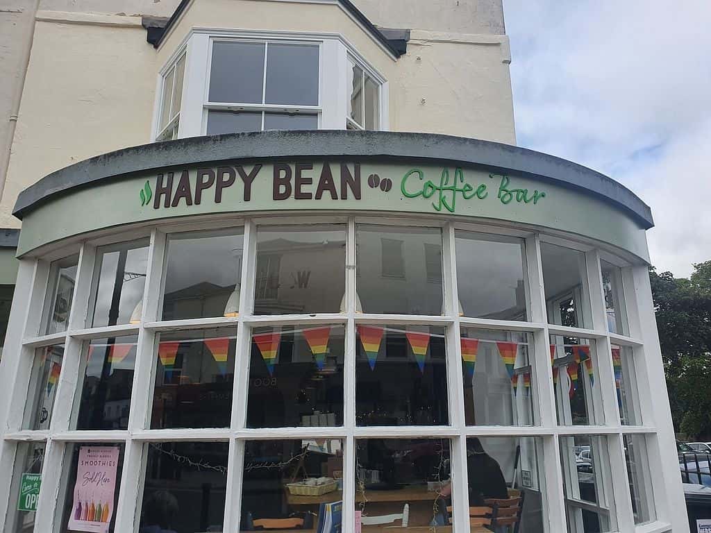 Happy Bean Coffee Bar: great coffee on Bedford Place