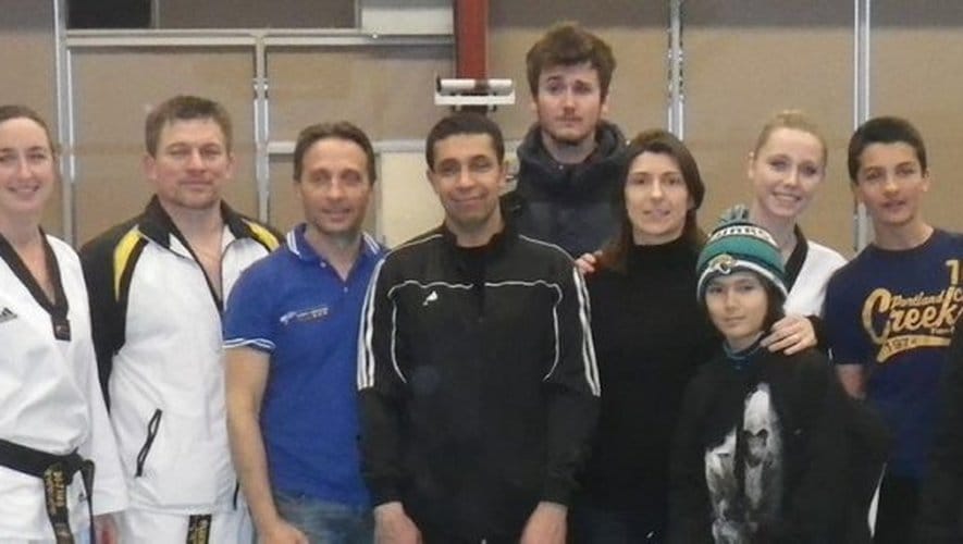 La selección francesa de taekwondo técnico entrena en Vigo