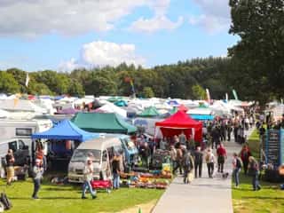 The UK's biggest auto jumble returns to Beaulieu