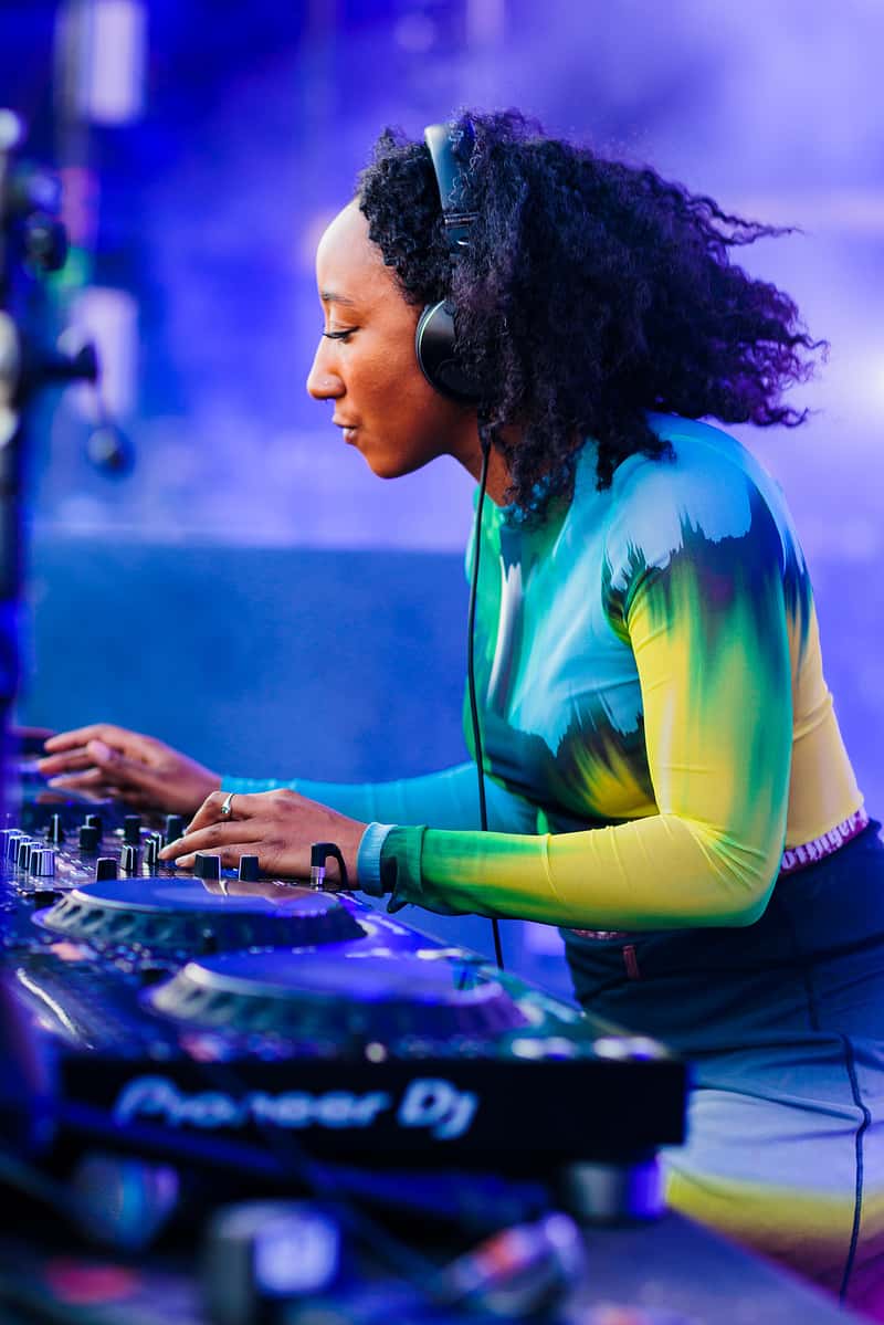 THE ROOFTOP: Jamz Supernova Natural Selection
