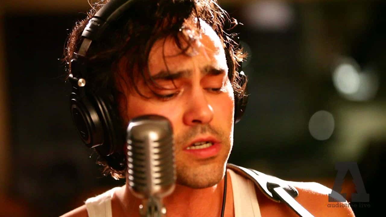 Shakey Graves with Wild Pink