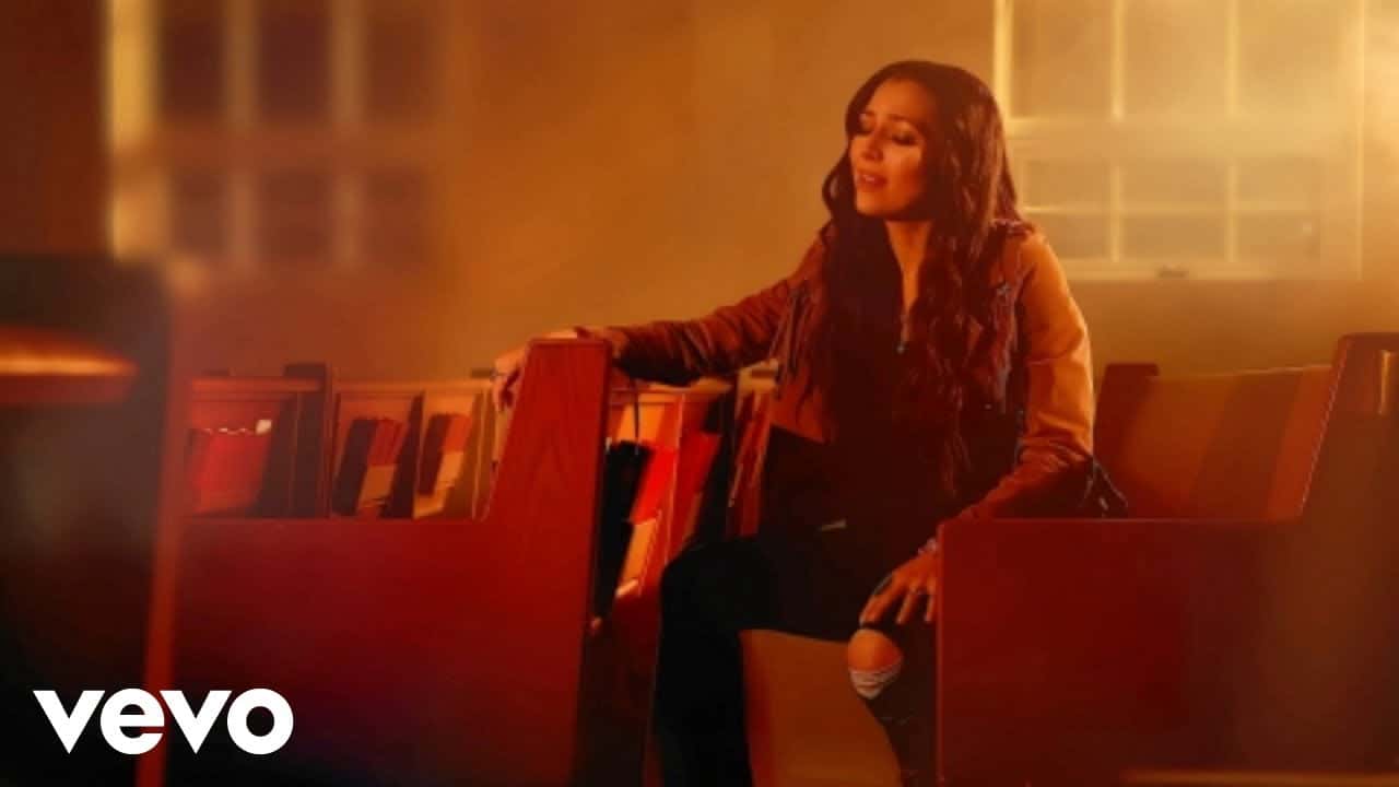 Jessica Lynn: More Than Music Unplugged