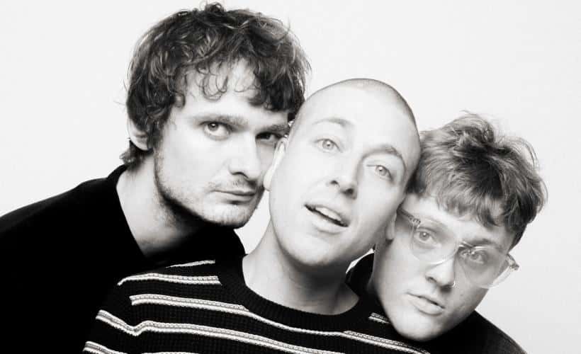 Mould, with support Sandhouse (Futuresound)