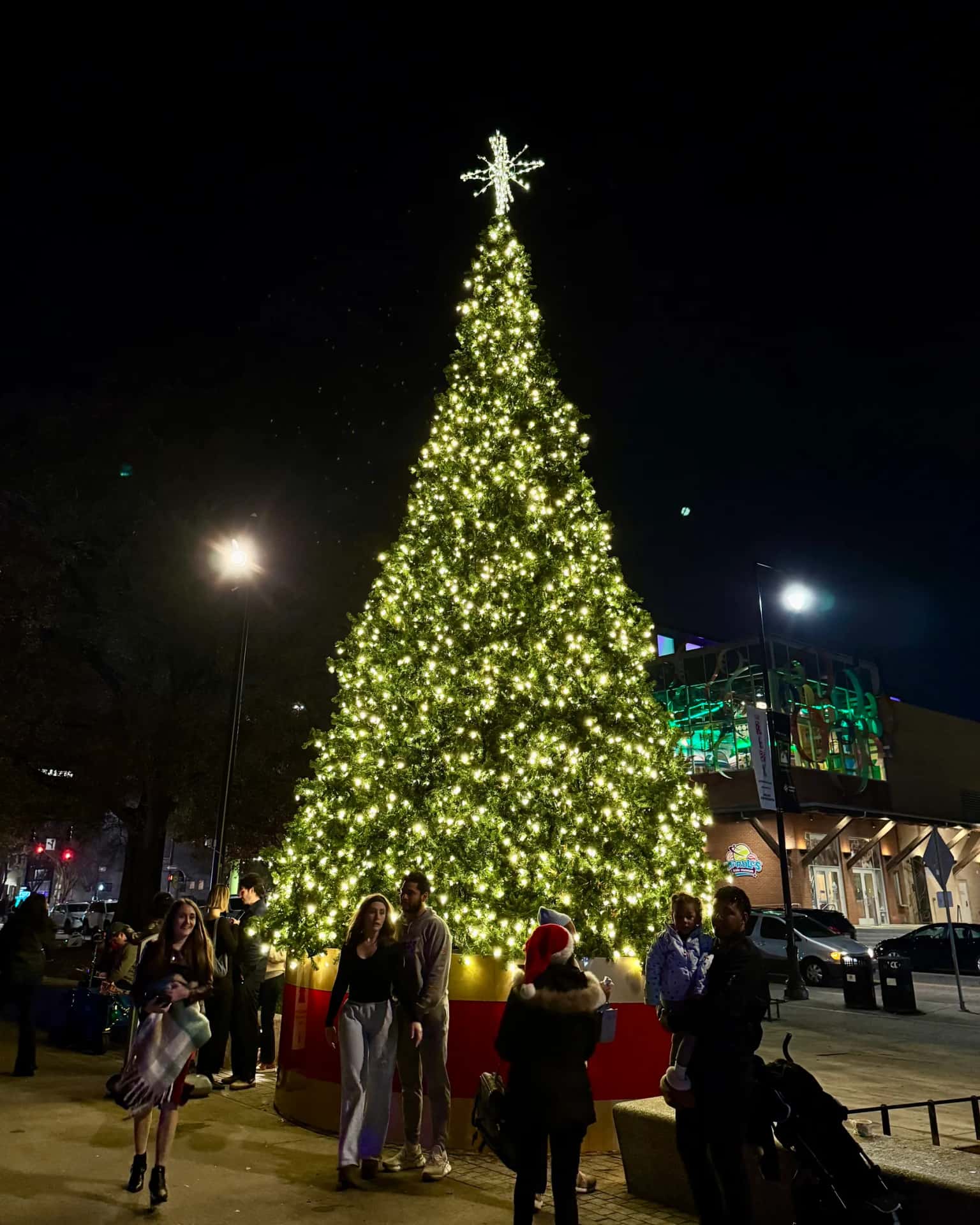 Downtown Raleigh Tree Lighting