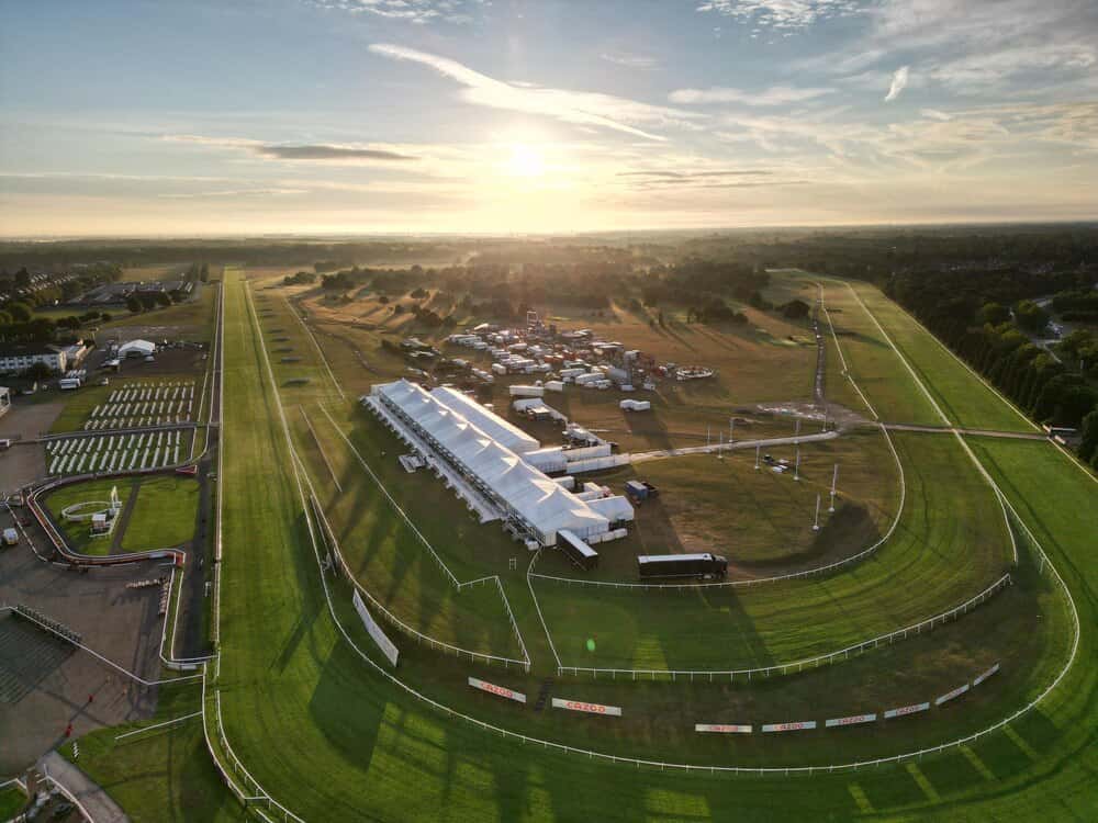 Construction and Industry raceday