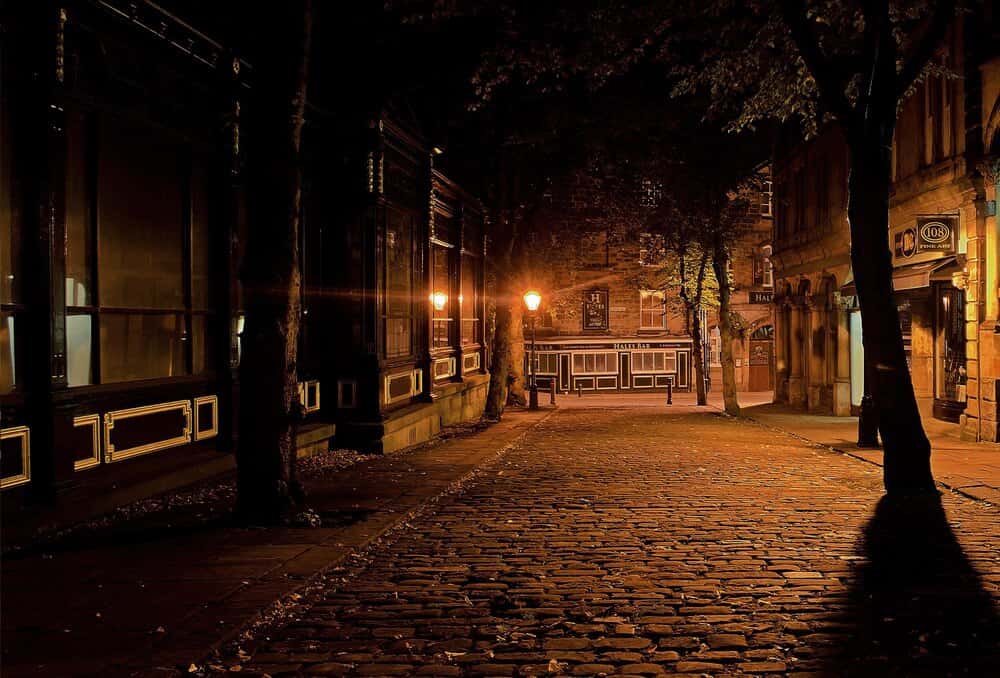 Sip n' Stroll Raleigh Ghost Tour