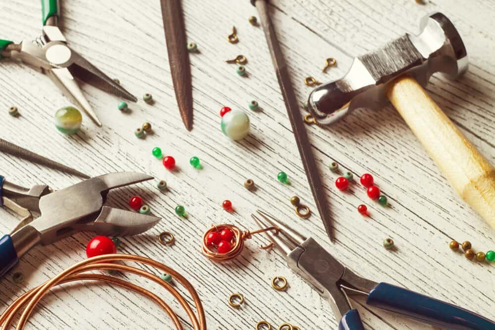 Jewelry Workshop: Earrings with Opuntia Flowers