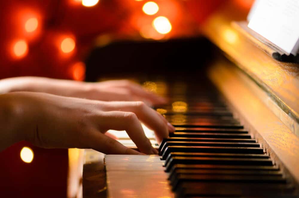 Sesión de piano-jazz con Daniel Santos