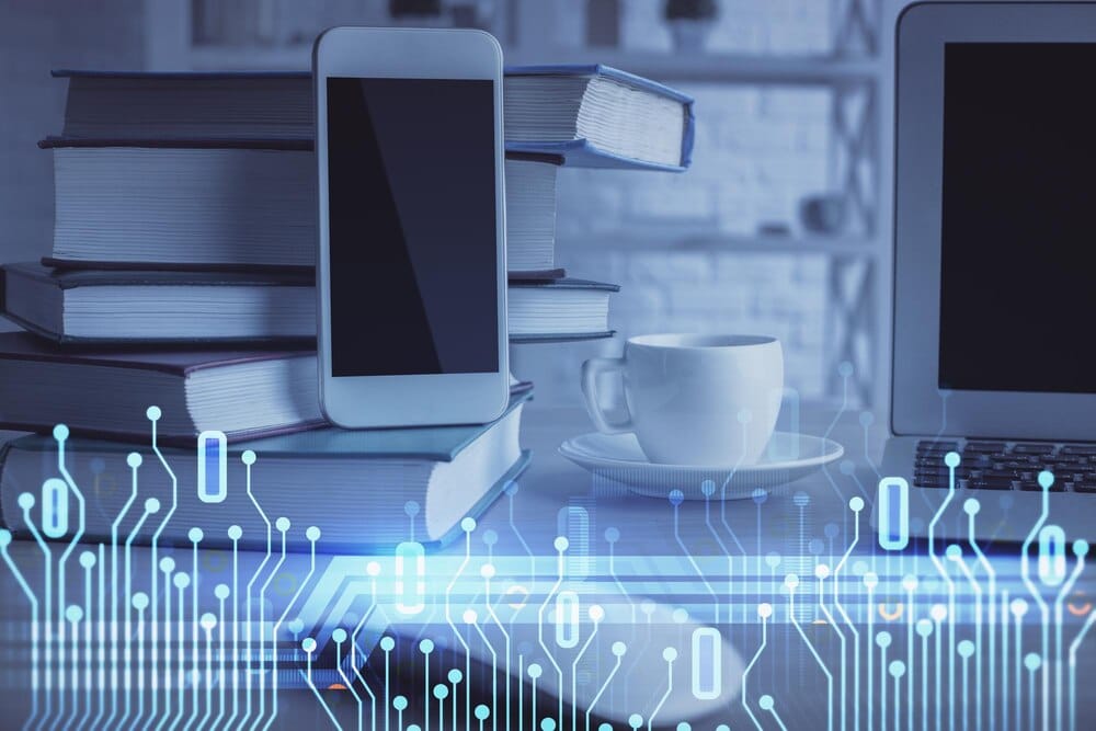 Formación en uso de móviles e Internet