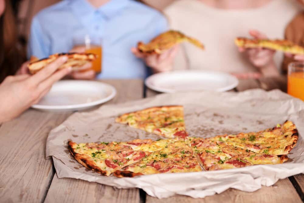 Puzzles N Pizza Hangout