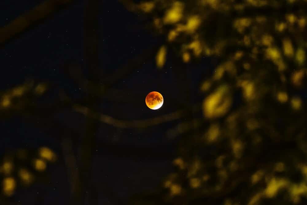 Eclipse lunar parcial: cómo verlo en Avilés esta madrugada
