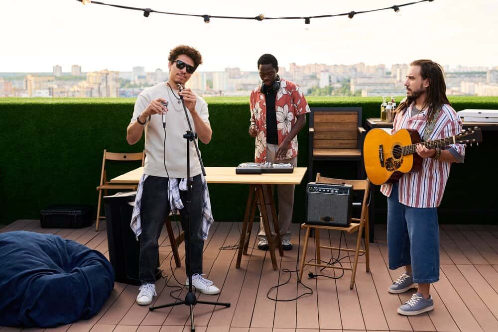 Wednesday Patio Series: Jett Platt