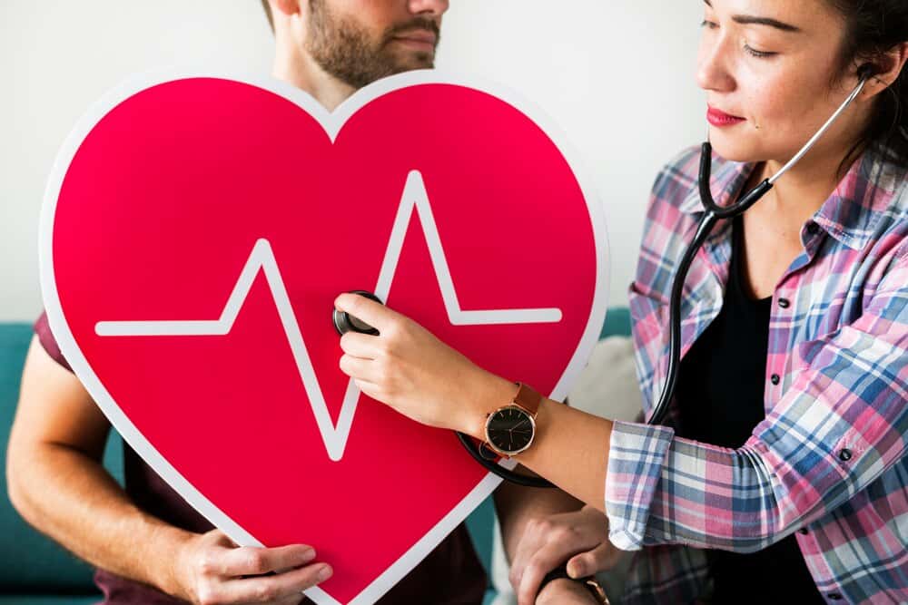 Charla sobre enfermedades cardiovasculares