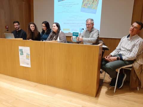 Presentaci贸n do n潞 91 da Revista Galega de Educaci贸n e do libro Realidades e Horizontes da Educaci贸n en Galicia