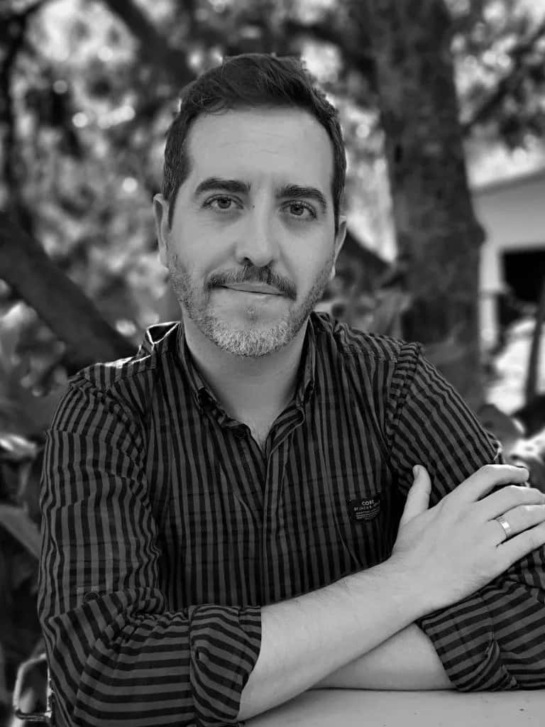 Poesía en el Centro. Lectura de poemas de José Ángel Parejo
