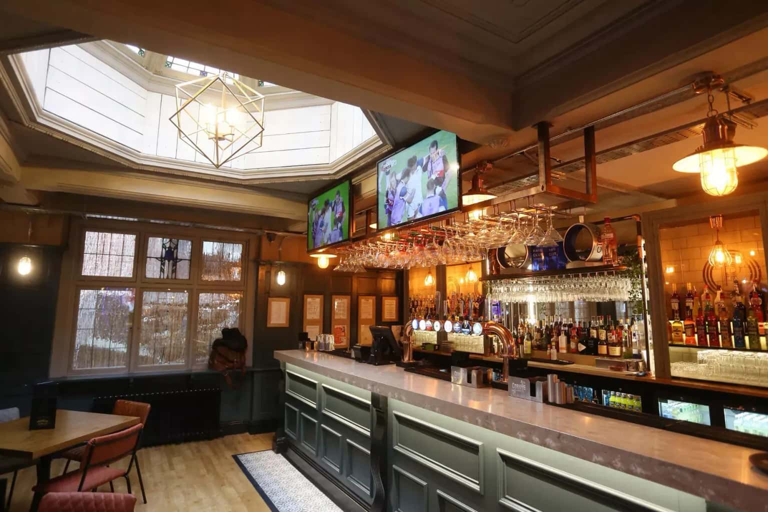 Route One Sports Bar