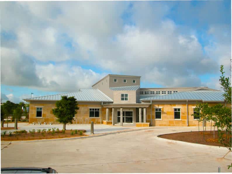 Ruiz Branch, Austin Public Library