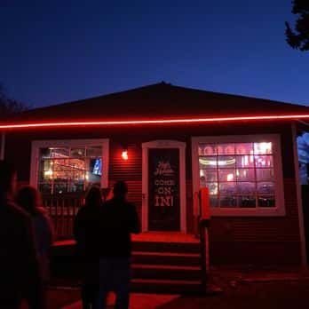 High Horse Ice House
