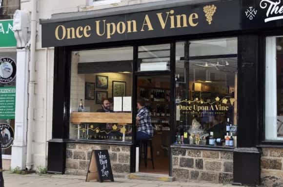 Christmas Ultimate Cheese & Wine - Horsforth