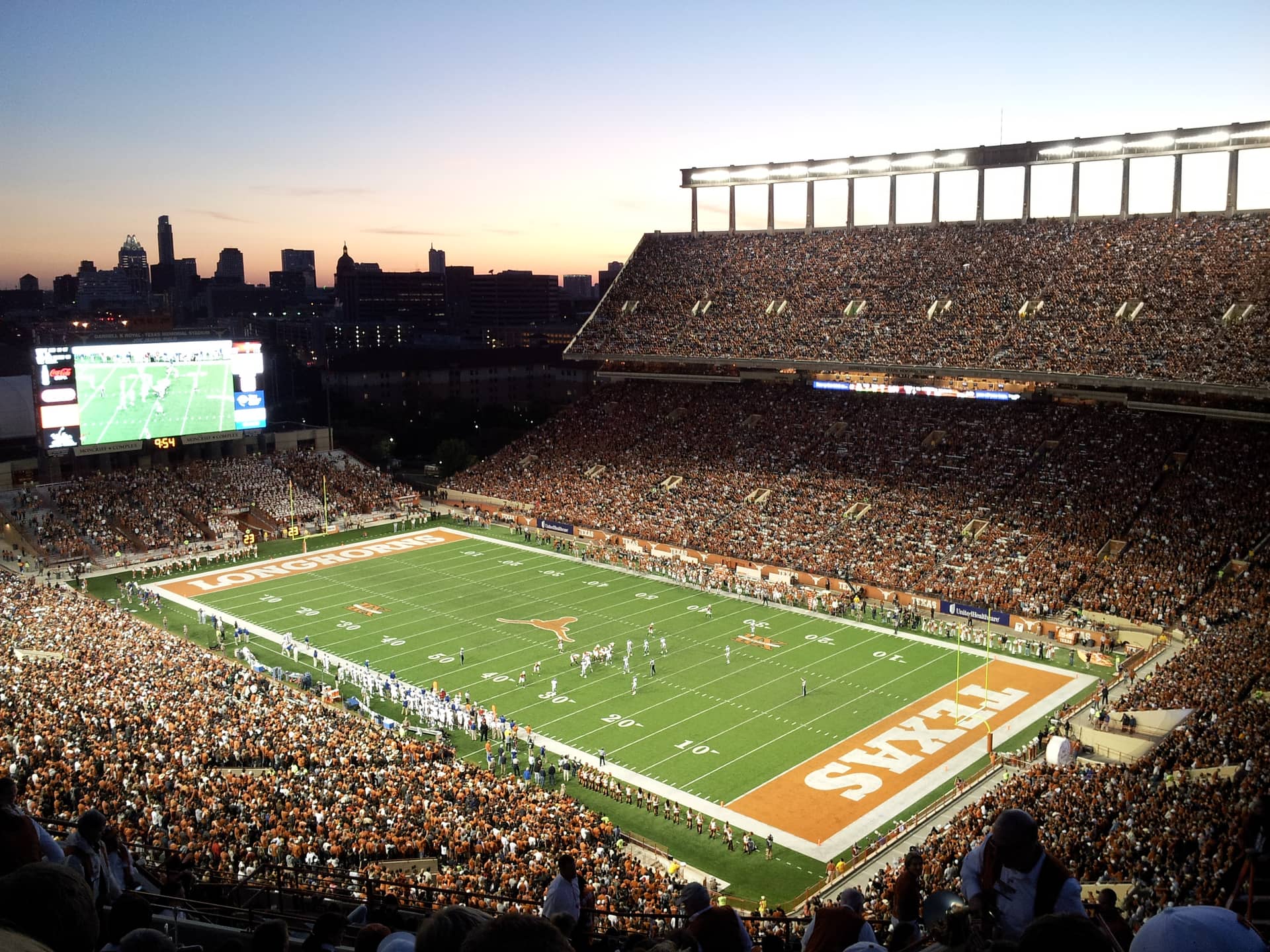 Darrell K Royal–Texas Memorial Stadium