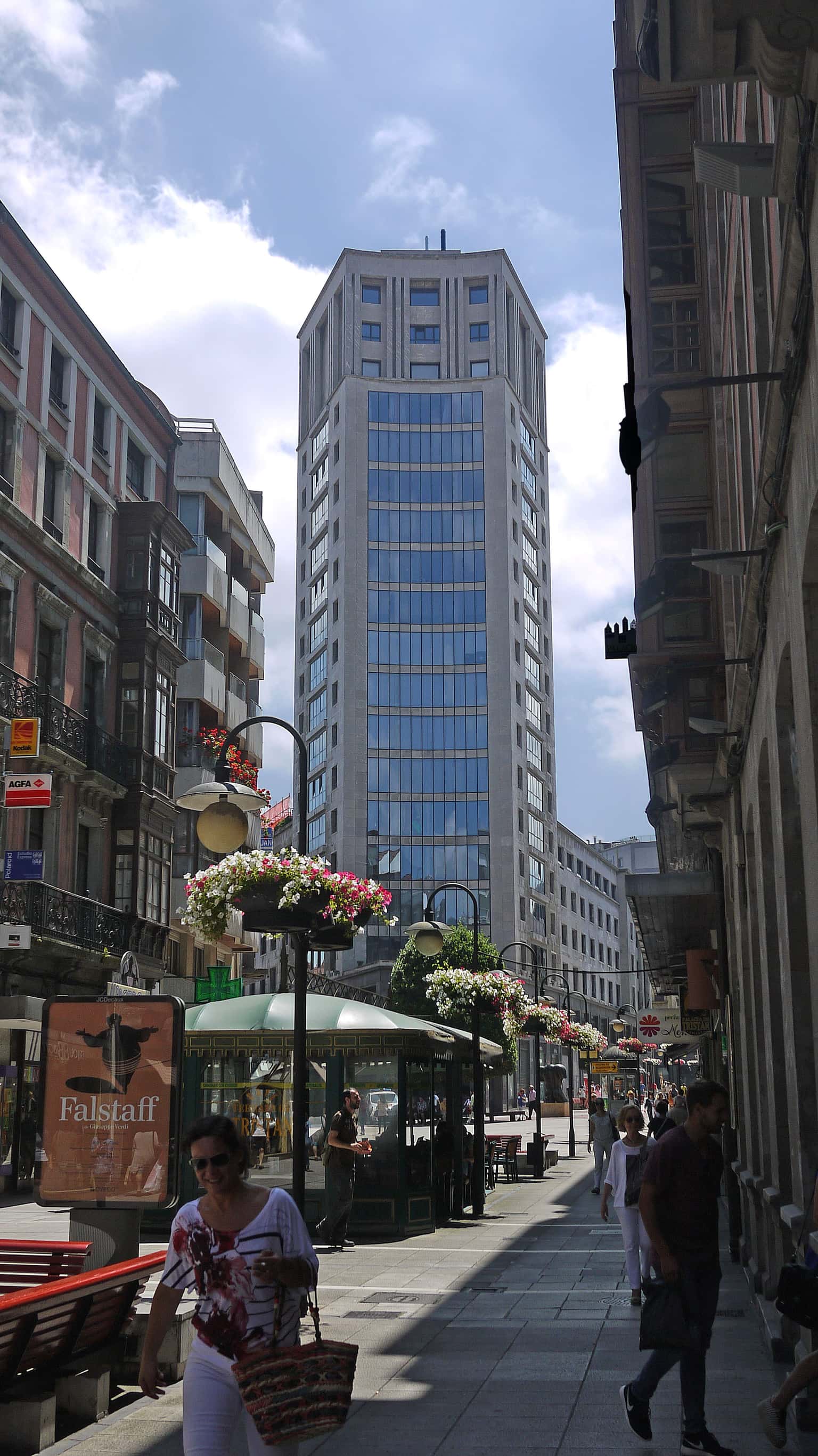 Edificio La Jirafa
