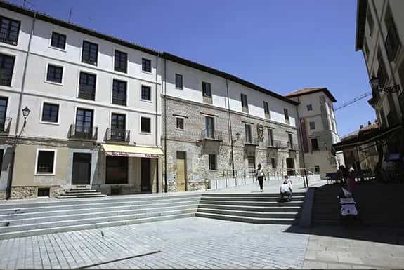 Plaza de Don Gutierre