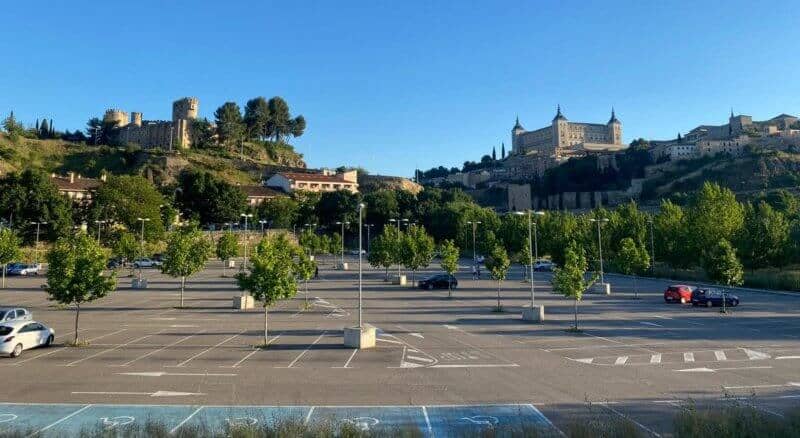 Aparcamiento de Azarquiel