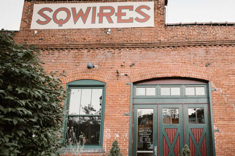 SqWires Restaurant