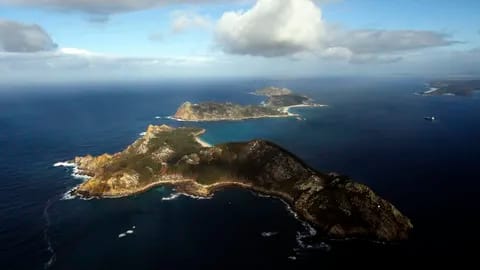 Encontro e firmas: Las cuevas de Sóliman