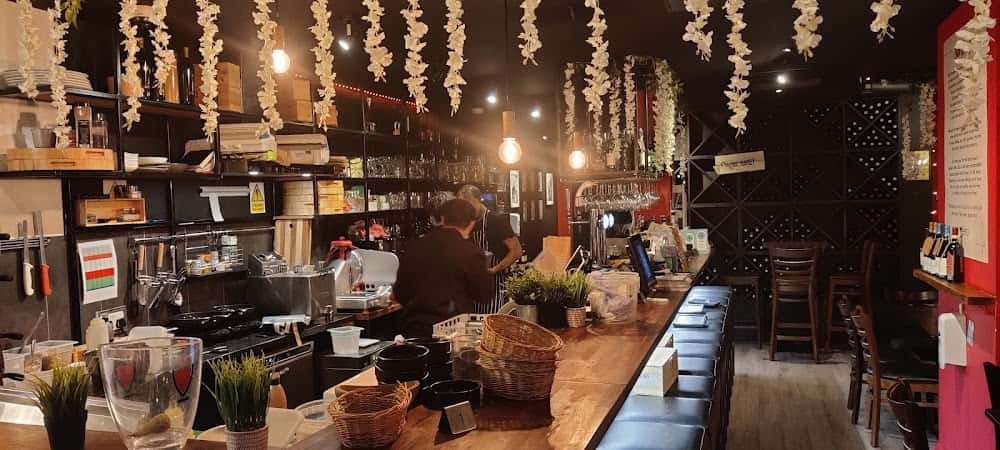 Veeno Italian Food and Wine Pairings for Two