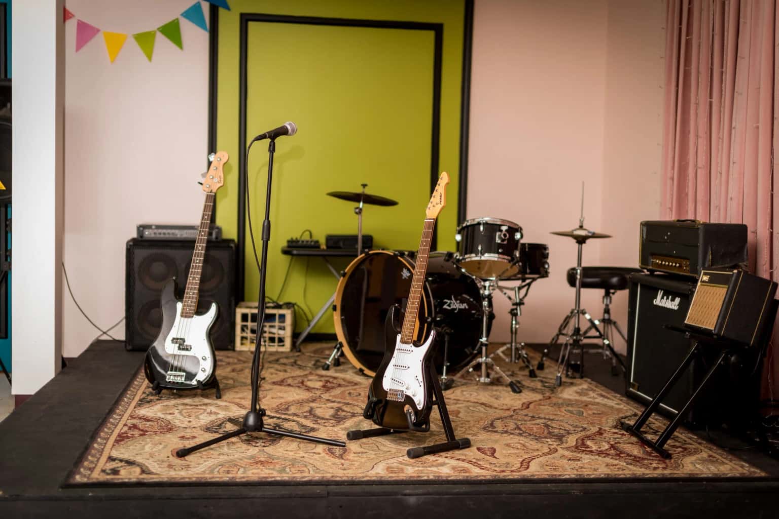 Zounds Sounds School of Music
